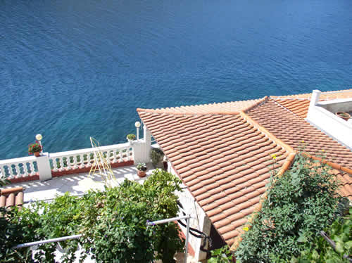 Croatia Private apartments - motor boat rent possibility