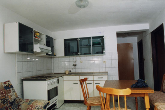 Kitchen and livingroom