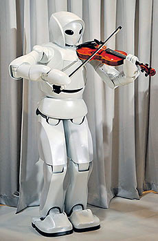 Robot svira violinu